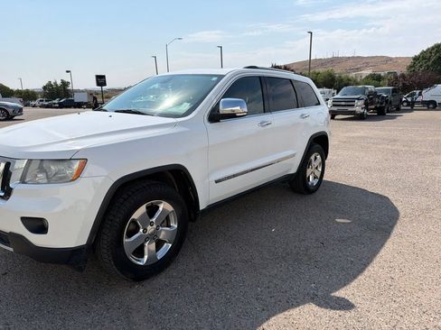 Used 2013 Jeep Grand Cherokee Limited RWD image 1