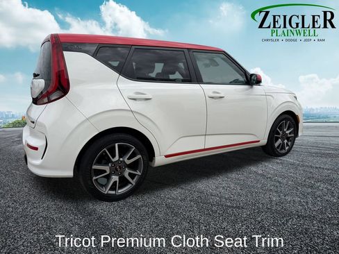 Used 2020 Kia Soul GT-Line FWD image 8