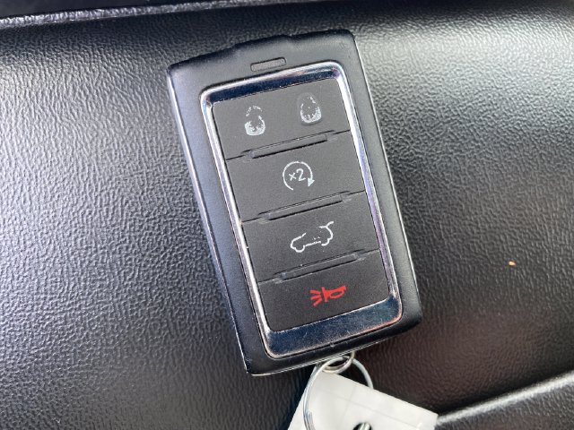 Used 2024 Jeep Grand Cherokee Limited AWD/4WD image 25
