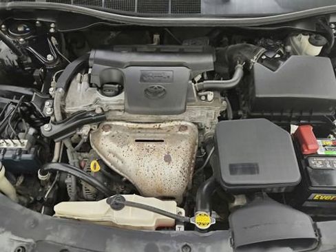 Used 2012 Toyota Camry SE image 31