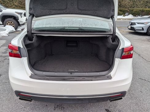 Used 2016 Toyota Avalon Limited w/ Toyota Safety Sense Package image 13