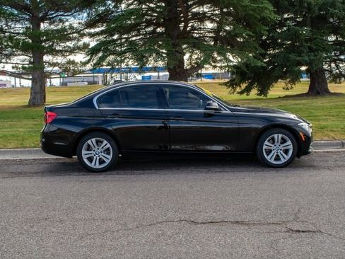 Used 2018 BMW 330i xDrive Sedan w/ Convenience Package image 7