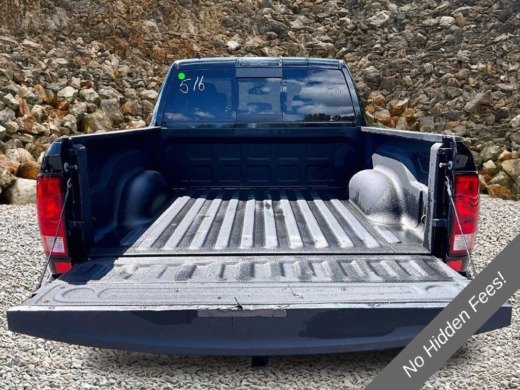 Used 2022 RAM 1500 Classic SLT w/ Electronics Group AWD/4WD image 14
