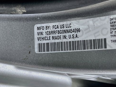 Used 2022 RAM 1500 Big Horn AWD/4WD image 30