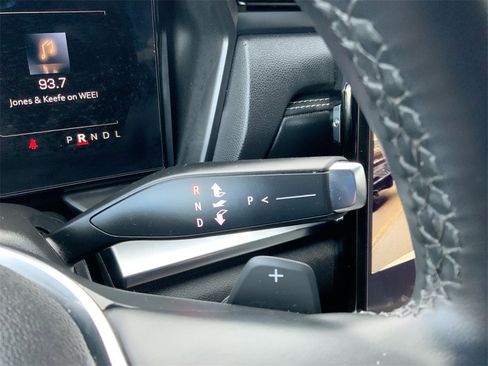 Used 2025 GMC Terrain Elevation image 15