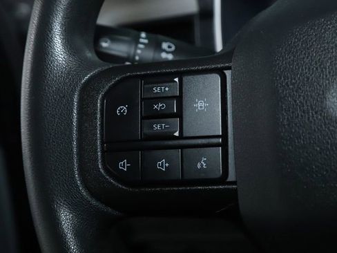 Used 2021 Ford F150 XLT image 32