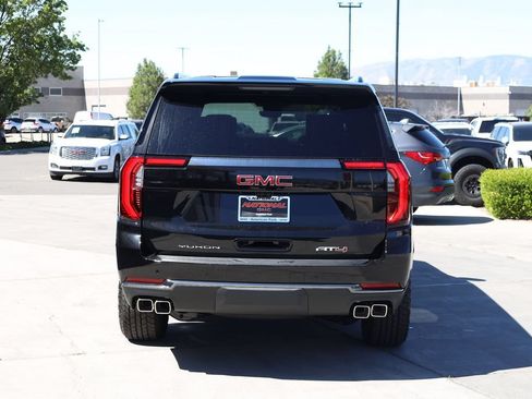 New 2026 GMC Yukon XL AT4 w/ AT4 Premium Plus Package AWD/4WD image 5