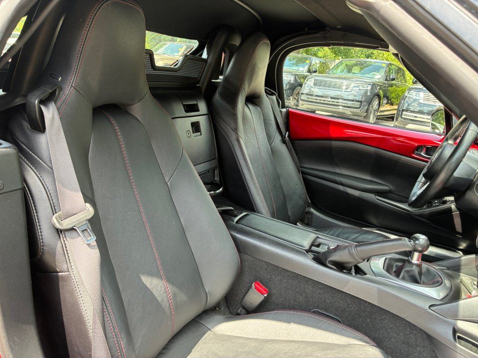 Used 2016 MAZDA MX-5 Miata Grand Touring RWD image 25