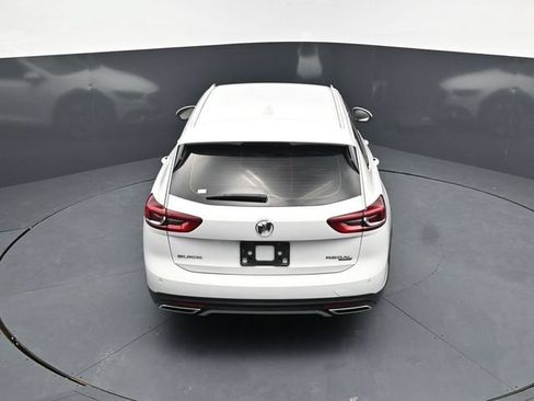 Used 2018 Buick Regal Essence w/ Driver Confidence Package #1 AWD/4WD image 33
