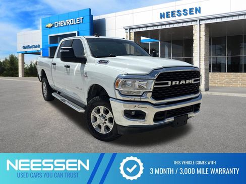 Used 2024 RAM 2500 Big Horn w/ Off Road Package AWD/4WD image 1