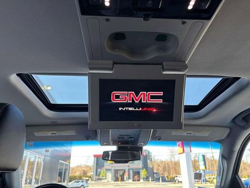 Used 2020 GMC Yukon SLT w/ Open Road Package AWD/4WD image 15