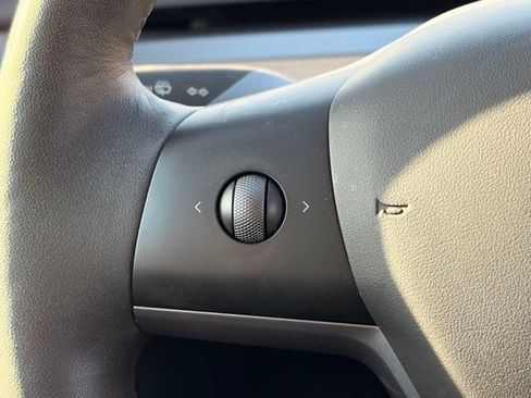 Used 2023 Tesla Model 3 Standard Range RWD image 22