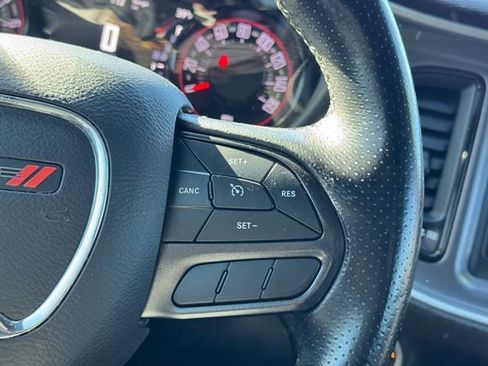 Used 2020 Dodge Challenger SXT w/ Blacktop Package image 20