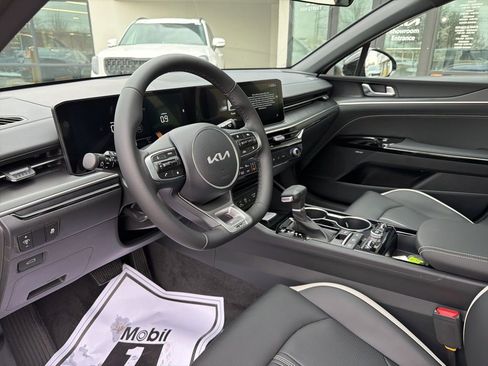 New 2026 Kia K5 GT-Line w/ GT-Line Premium Package FWD image 30