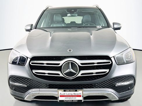 Used 2022 Mercedes-Benz GLE 350 w/ Premium Package image 2