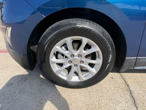 Used 2019 Chevrolet Equinox LT w/ Driver Convenience Package FWD image 13