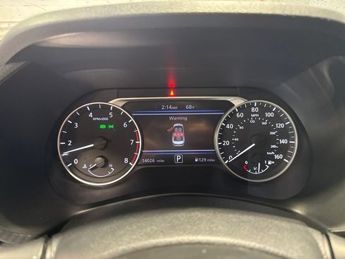 Used 2025 Nissan Sentra SV FWD image 6