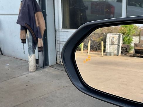 Used 2026 Toyota Camry LE w/ Convenience Package image 20