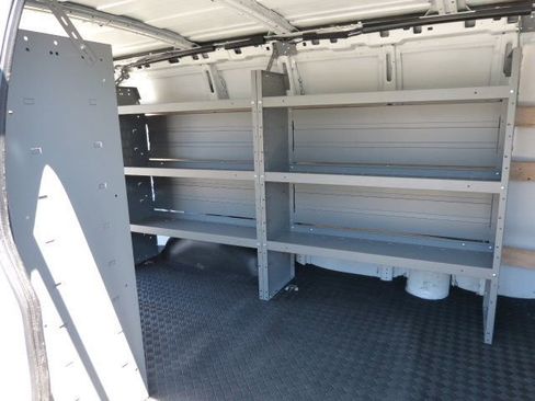 Used 2022 Chevrolet Express 2500 w/ Driver Convenience Package image 18