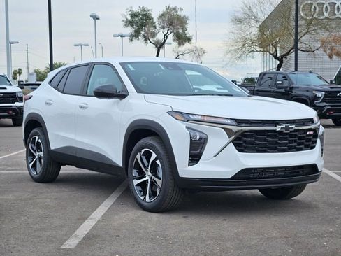 New 2026 Chevrolet Trax RS w/ Driver Confidence Package image 7