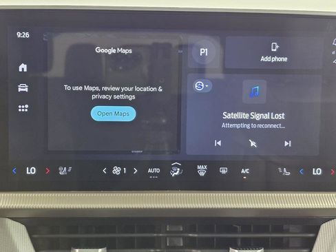 Used 2025 Ford Explorer Active w/ Active Comfort Package image 38