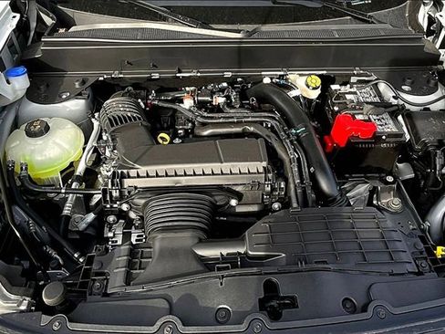 New 2025 Ford Maverick XLT w/ XLT Luxury Package image 12