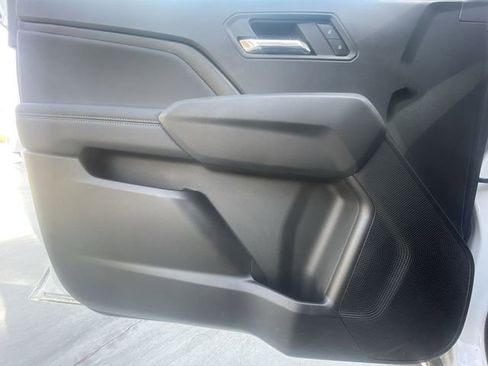 Used 2023 Chevrolet Colorado LT w/ LT Convenience Package III image 22