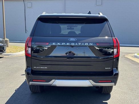 Used 2026 Ford Expedition Max Platinum AWD/4WD image 24