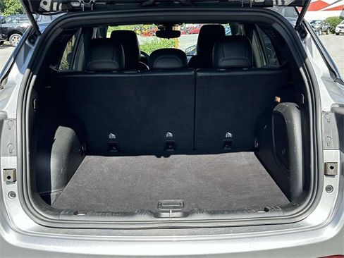 Used 2022 Jeep Compass Altitude w/ Sun and Sound Group image 19