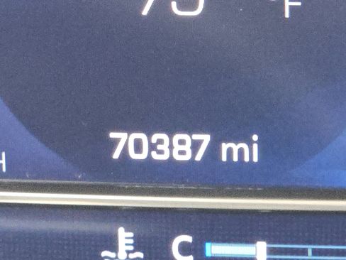 Used 2024 Chevrolet Silverado 3500 LT w/ Safety Package image 10