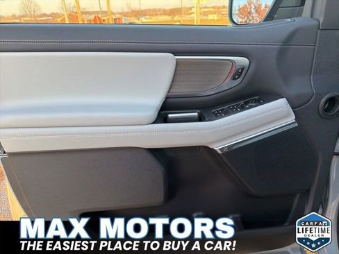 New 2025 Ford Expedition Max Platinum w/ Driver's Package image 31