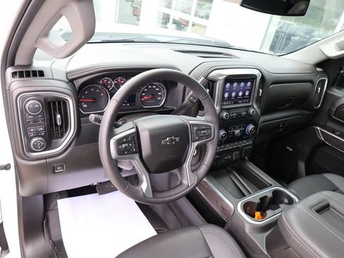 Certified 2022 Chevrolet Silverado 2500 LTZ w/ LTZ Plus Package AWD/4WD image 26