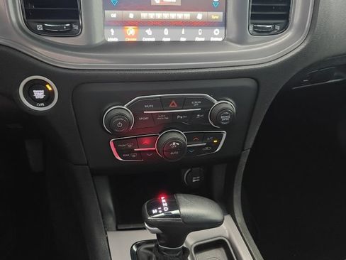 Used 2023 Dodge Charger SXT w/ Blacktop Package AWD/4WD image 10