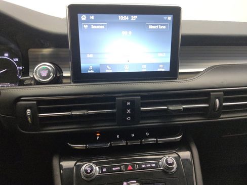 Used 2022 Lincoln Corsair w/ Equipment Group 101A image 25