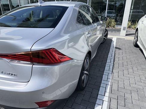 Used 2017 Lexus IS 200t w/ Navigation System Package image 5