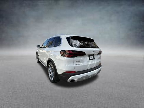 Used 2026 BMW X5 sDrive40i RWD image 5