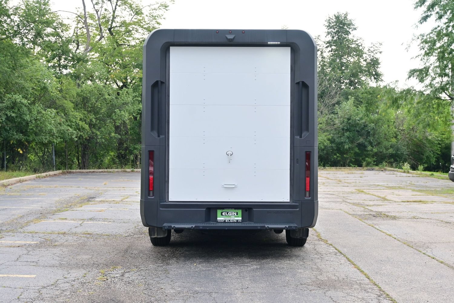 Used 2024 Chevrolet Brightdrop 600 w/ Commercial Equipment Package AWD/4WD image 13