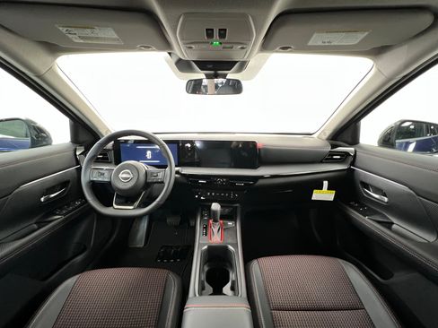 New 2026 Nissan Kicks SR w/ SR Premium Package image 9