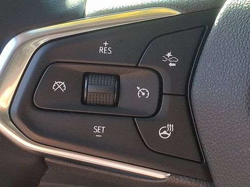 Used 2025 Chevrolet Trax ACTIV w/ Driver Confidence Package FWD image 21