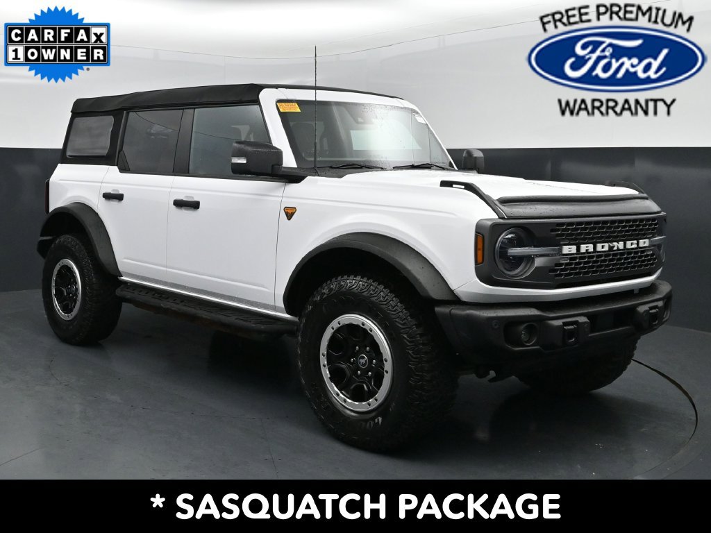 Used 2023 Ford Bronco Badlands w/ Sasquatch Package AWD/4WD image 4