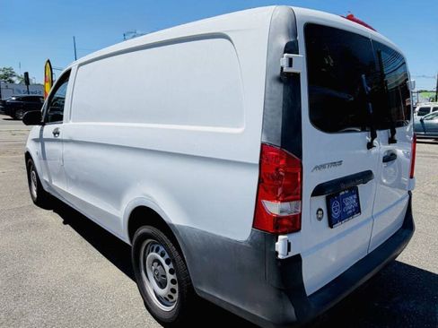 Used 2019 Mercedes-Benz Metris image 7