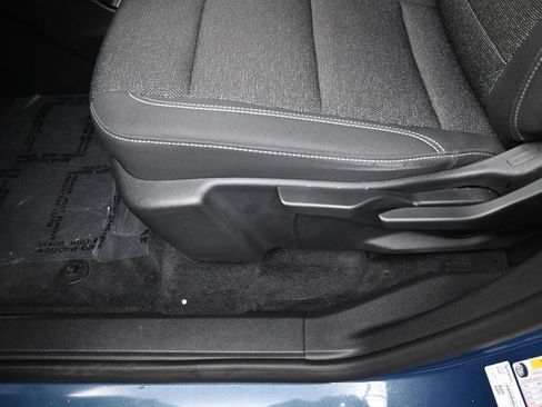 Used 2024 Chevrolet Traverse LS FWD image 17