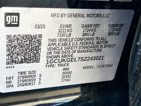 Used 2025 Chevrolet Silverado 1500 LTZ AWD/4WD image 34