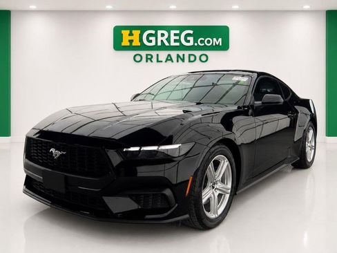 Used 2026 Ford Mustang Coupe RWD image 4