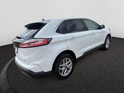 Used 2024 Ford Edge SEL AWD/4WD image 4