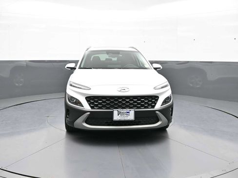 Certified 2023 Hyundai Kona SEL w/ Convenience Package AWD/4WD image 2