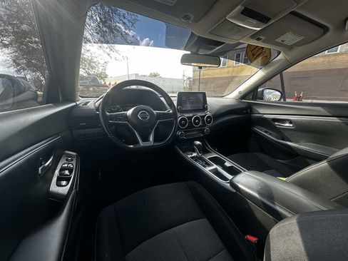 Used 2021 Nissan Sentra SV image 17