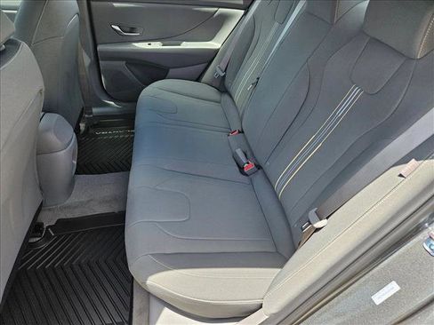 New 2025 Hyundai Elantra Sport image 16