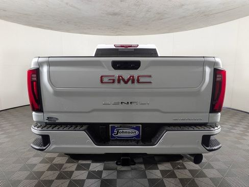 New 2025 GMC Sierra 3500 Denali w/ Denali Reserve Package image 8