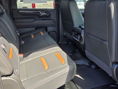 New 2026 GMC Sierra 2500 AT4 w/ AT4 Premium Plus Package AWD/4WD image 18